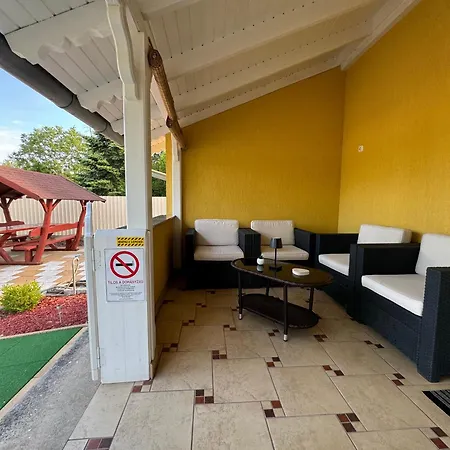 Апартаменты Flamingo Кишкунмайша