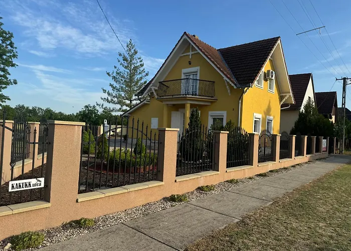 Flamingó Apartman *